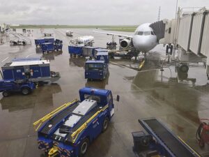 A Guide to Airport Ramp Operations, Ground Handling & Ground Support ...